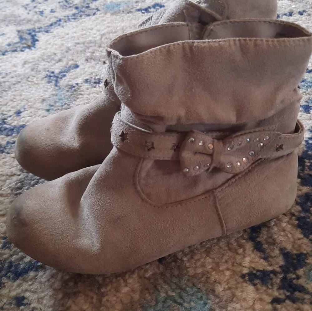 Size 11 shoe lot